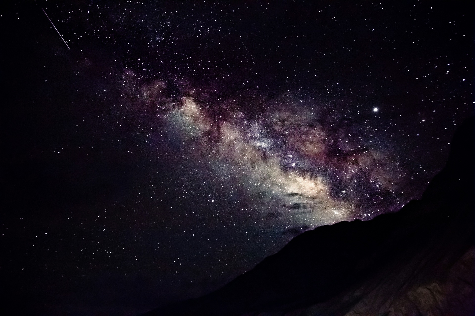Stunning starry night sky over the mountains of Spiti Valley